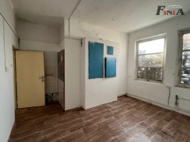 Pronájem komerčního objektu v České Lípě na Slovance - sklady, kanceláře, ordinace