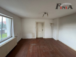 Prodej rodinného domu se třemi bytovými jednotkami Holý vrch, Česká Lípa