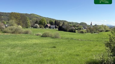 Prodej krásného stavebního pozemku ve Volfarticích (okr. Česká Lípa)