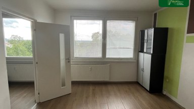 Pronájem bytu 1+1 Pod Holým vrchem v České Lípě